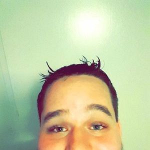 Meet your Posher, Kyle